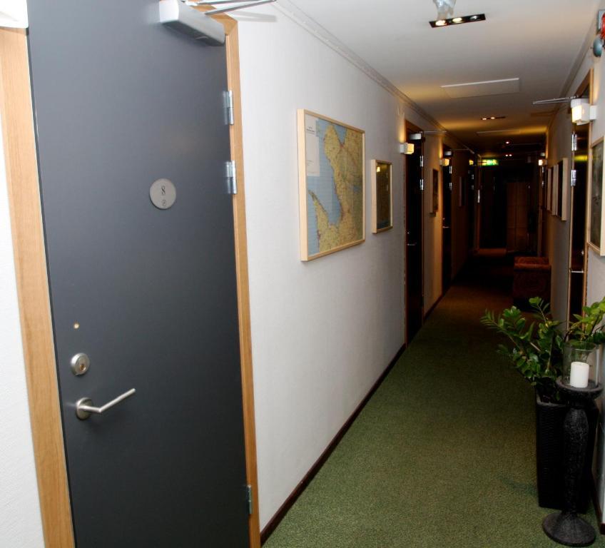 Riverside Hotel I Aengelholm Exterior foto
